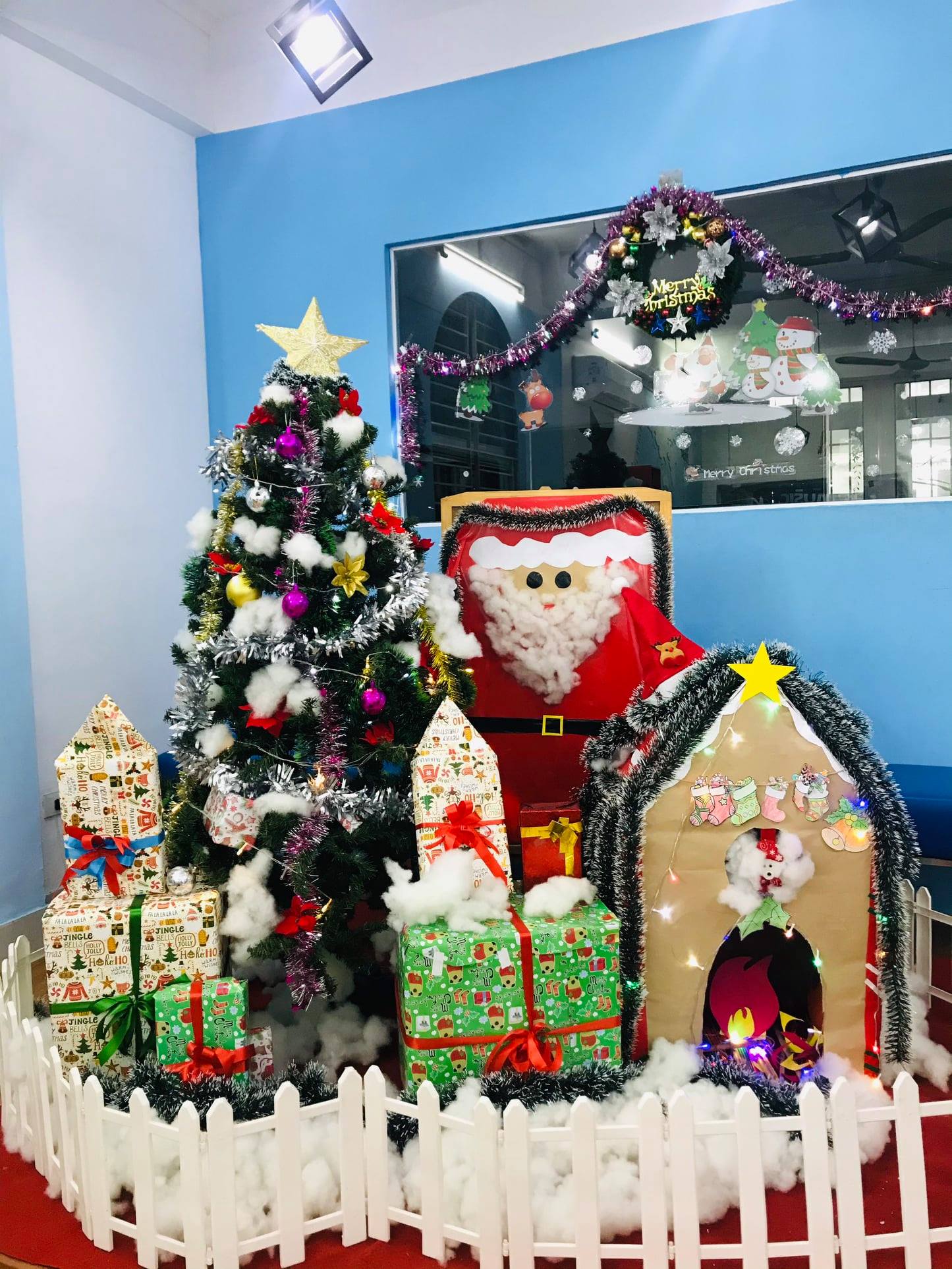 CÔNG BỐ KẾT QUẢ CUỘC THI TRANG TRÍ GIÁNG SINH "CÔ KHÉO TAY – TRÒ CHECK IN NGAY”